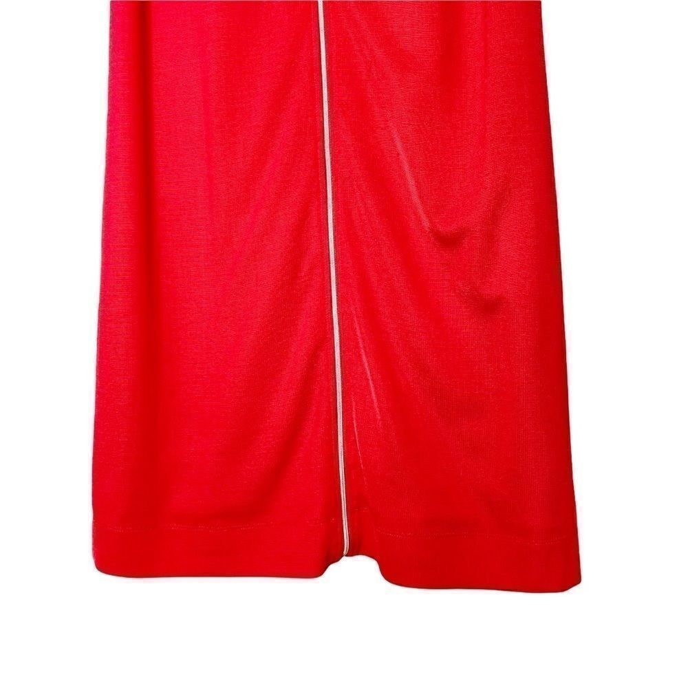 LOVE MOSCHINO | Full Zip Short Sleeve Red Dress - Picture 2 of 6